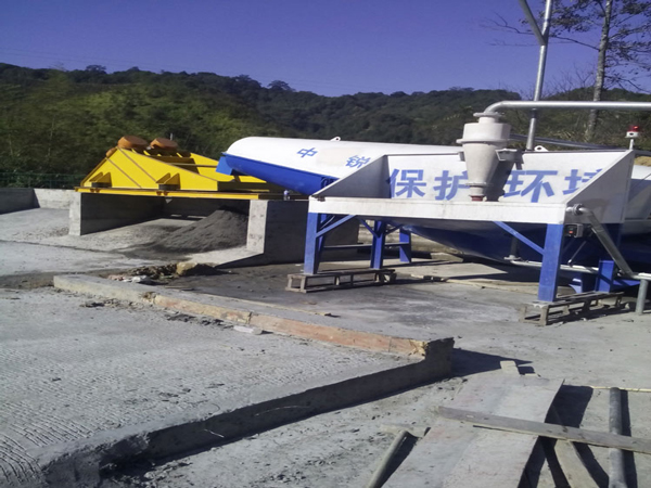 中銳環(huán)保砂石分離機(jī)使用說明